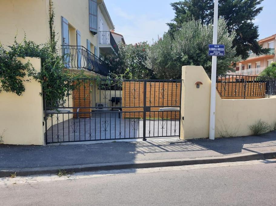 Superbe Appartement Avec Jacuzzi Et Exterieur Perpignan Exterior photo